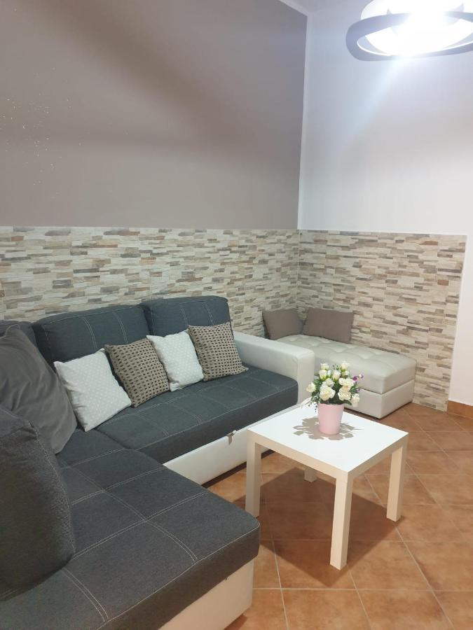 Apartment Palermo Castle Zisa Esterno foto